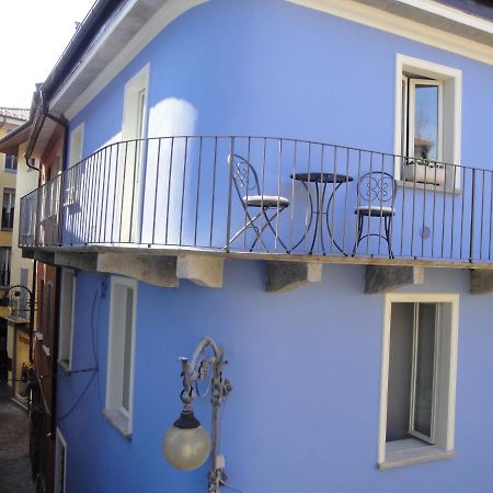 Casa Le Corti Villa Intra Bagian luar foto